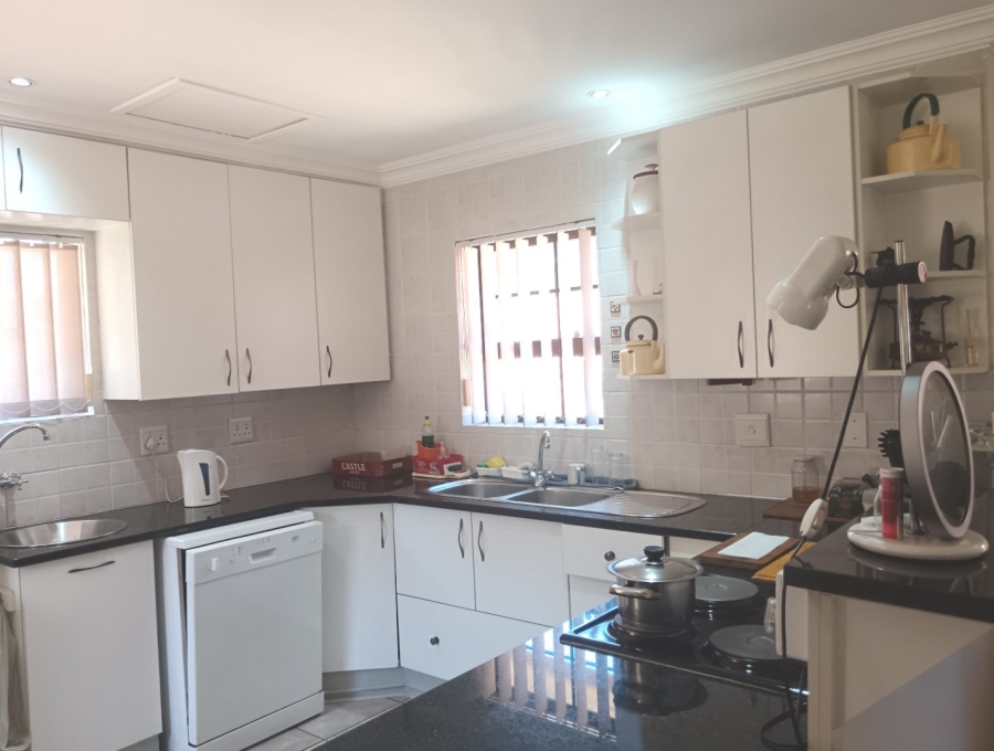 3 Bedroom Property for Sale in Dolphin Creek Golf Estate Western Cape